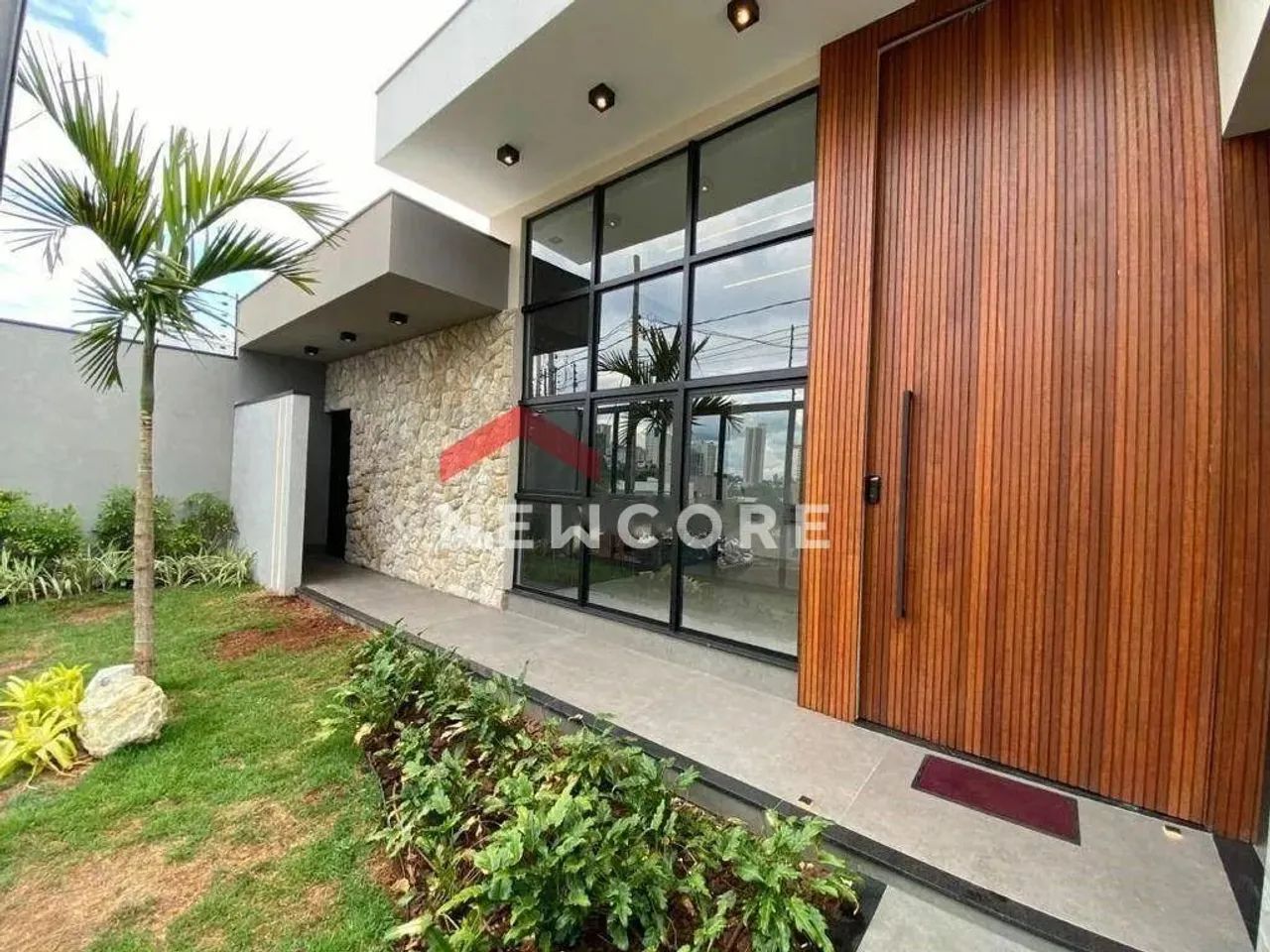 Casa em Rua Pioneiro João Lima - Jardim Cidade Monções - Maringá/PR - Foto 2