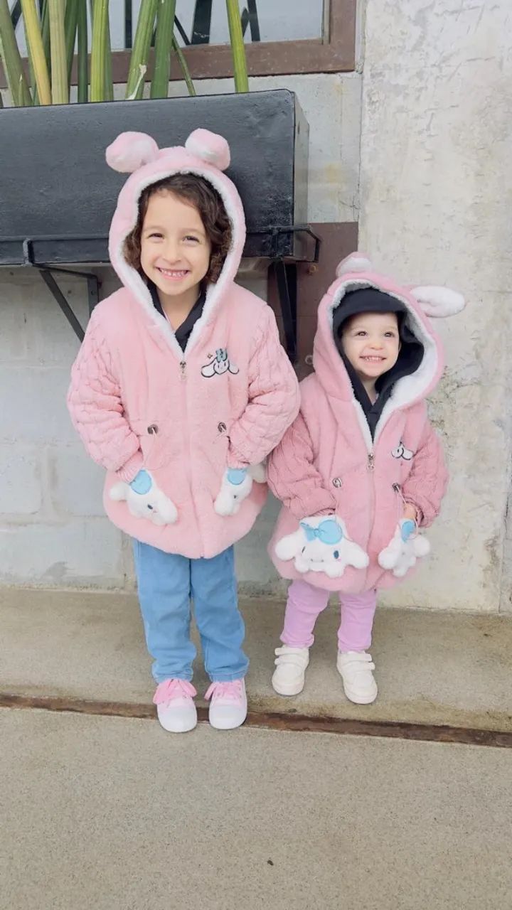 Blusa de Frio infantil  Flanelada Importada com capuz + bolsinha-casaco - Foto 6