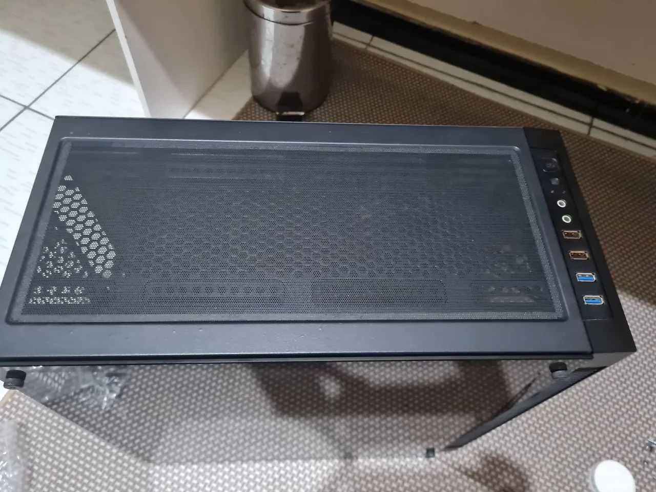 Gabinete Sharkon  - Foto 4
