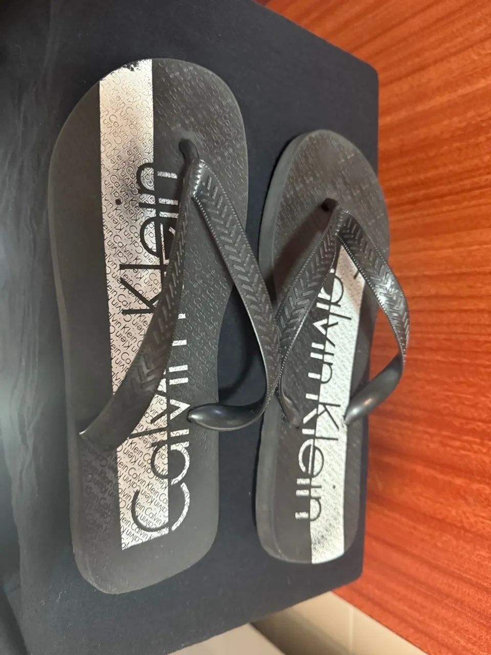 Chinelo Calvin Klein Preto - Foto 2