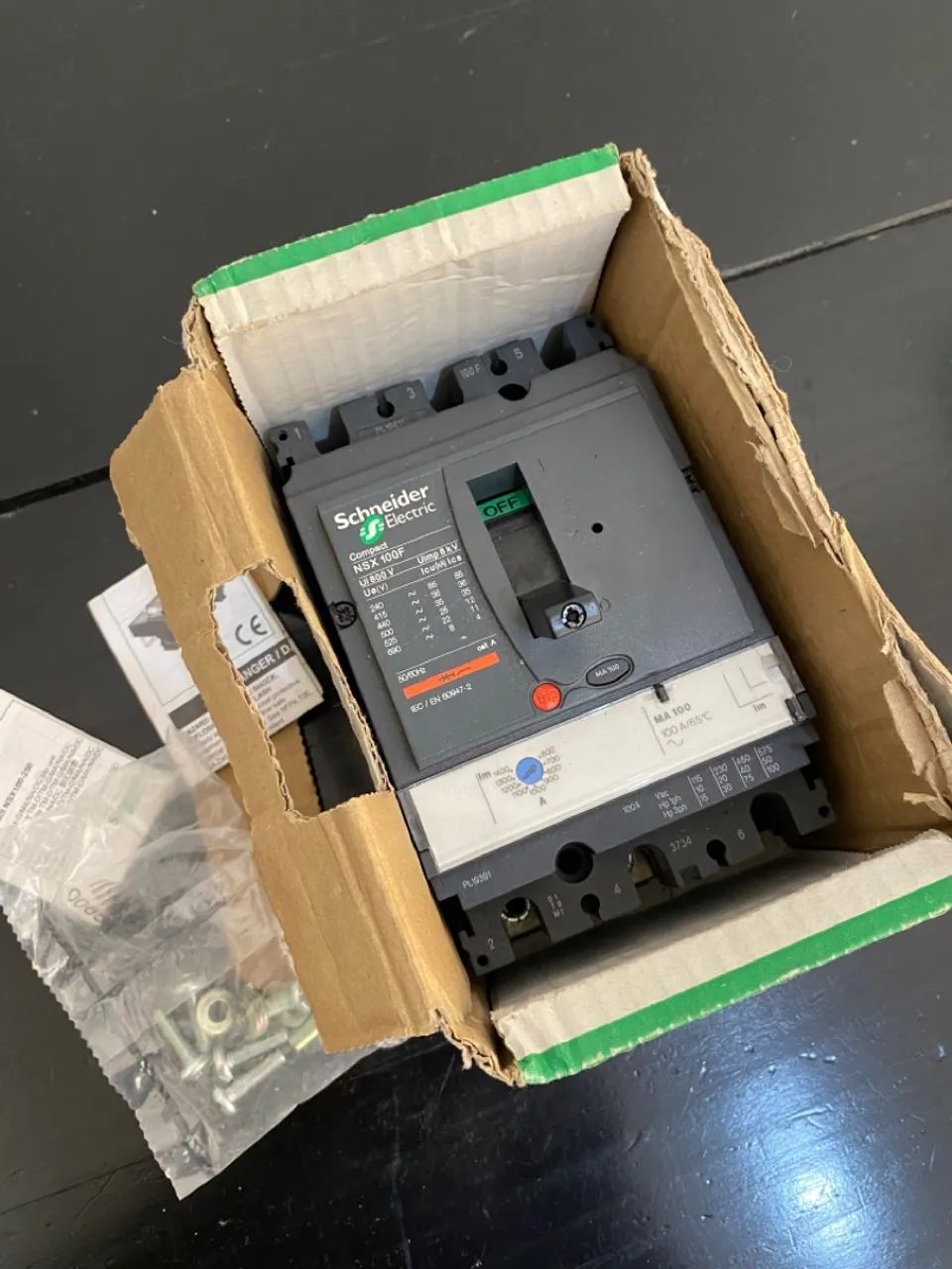 DISJUNTOR COMPACT NSX100F TMD 100 A 3 POLOS 3D LV429630 - Foto 4