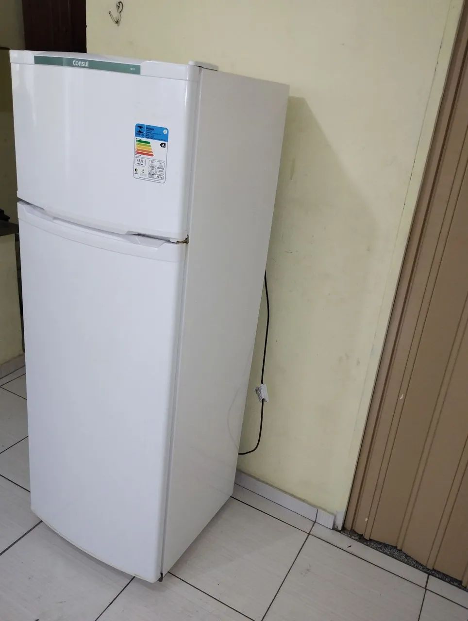Geladeira semi nova  - Foto 2