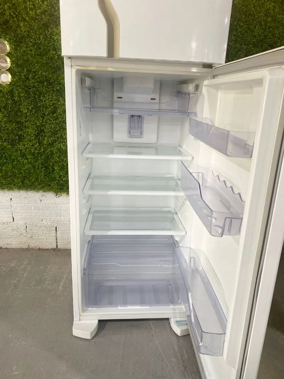 Geladeira Frost Free Branca