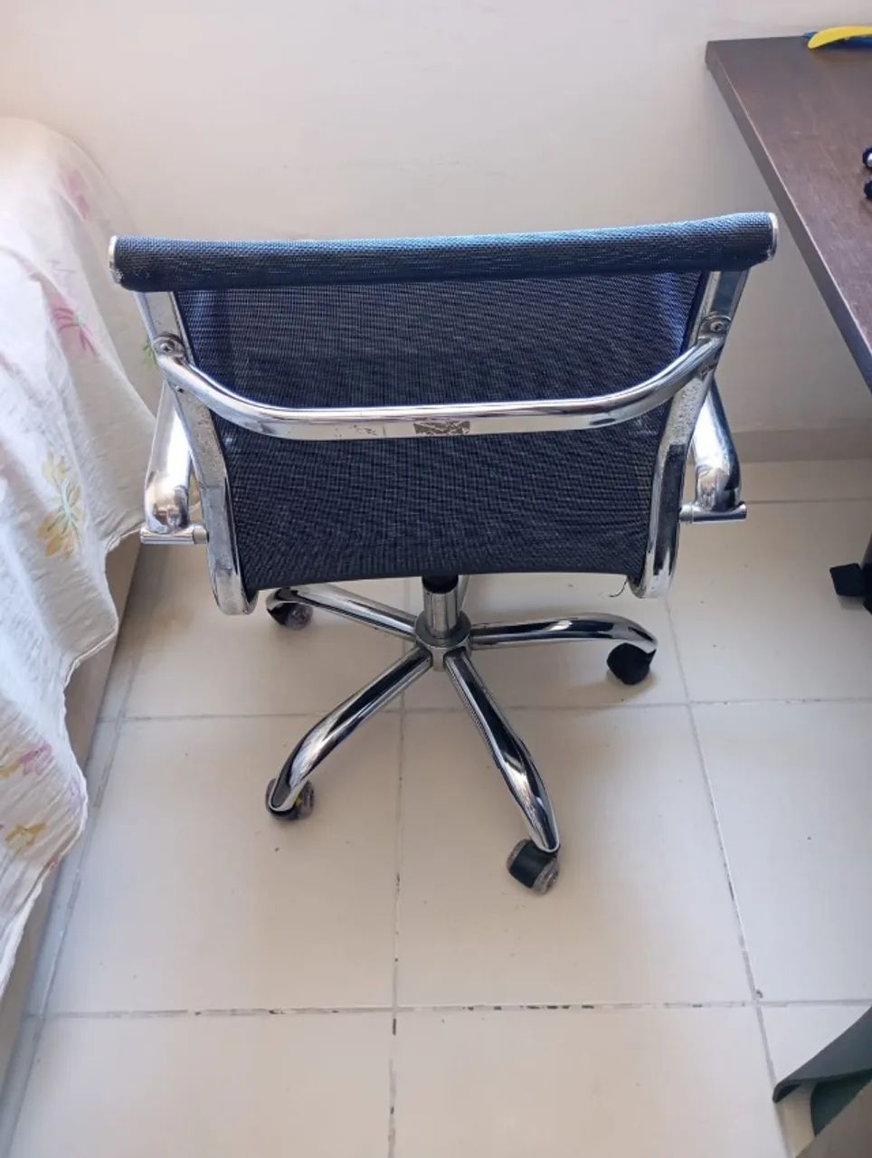 Cadeira de escritório - Foto 2