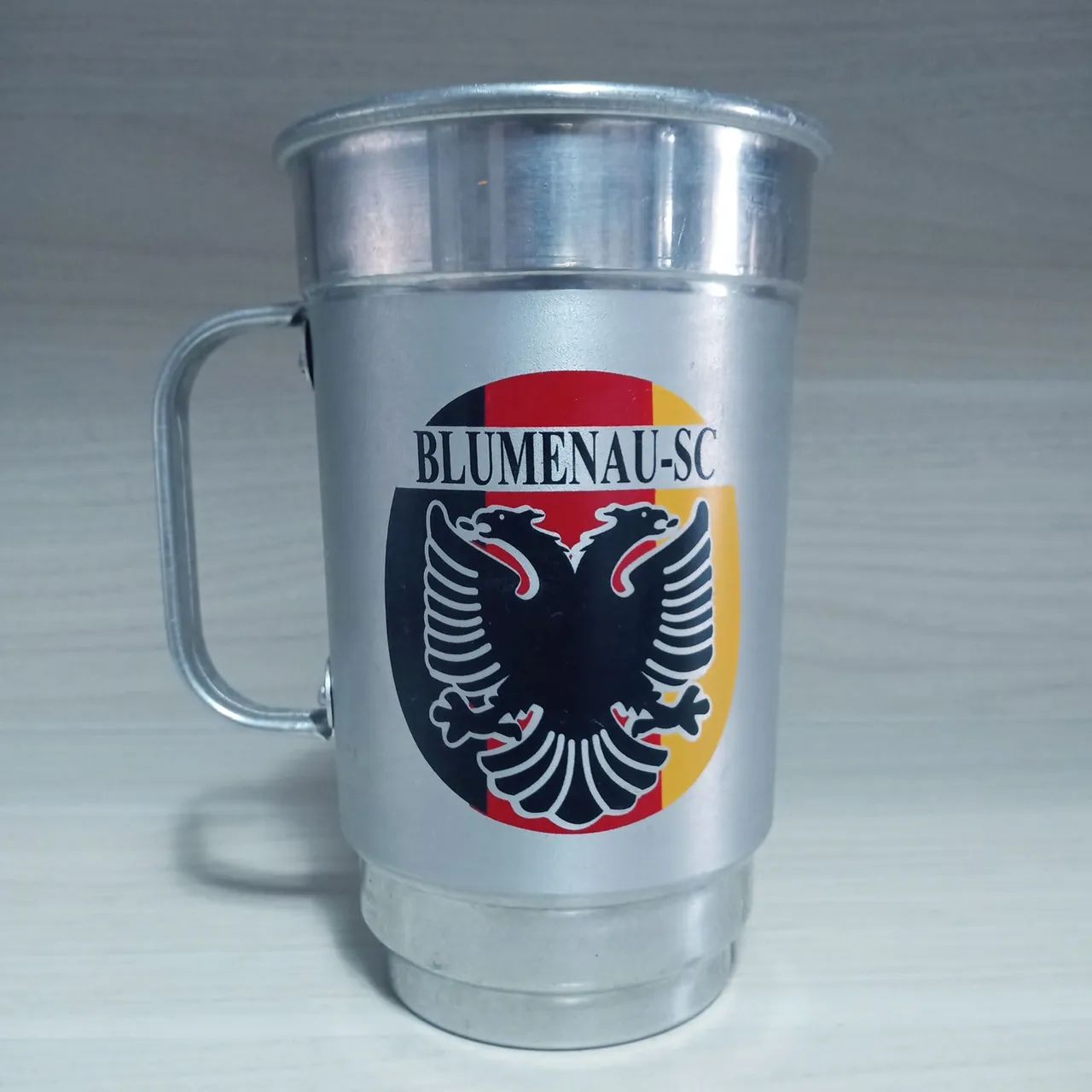 Antiga caneca de chopp da  Oktoberfest  item de colecionador
