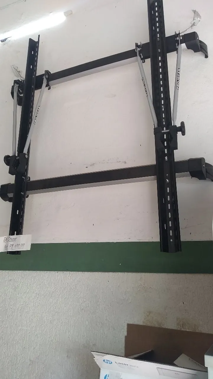 Suporte para projetor - Projecar