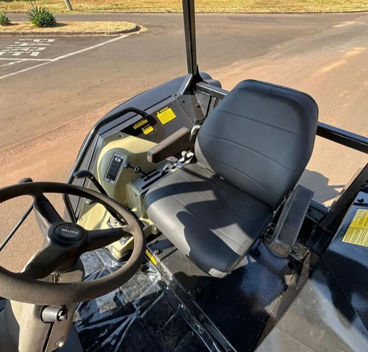 Trator Valtra BM125 - Parcele - Foto 5