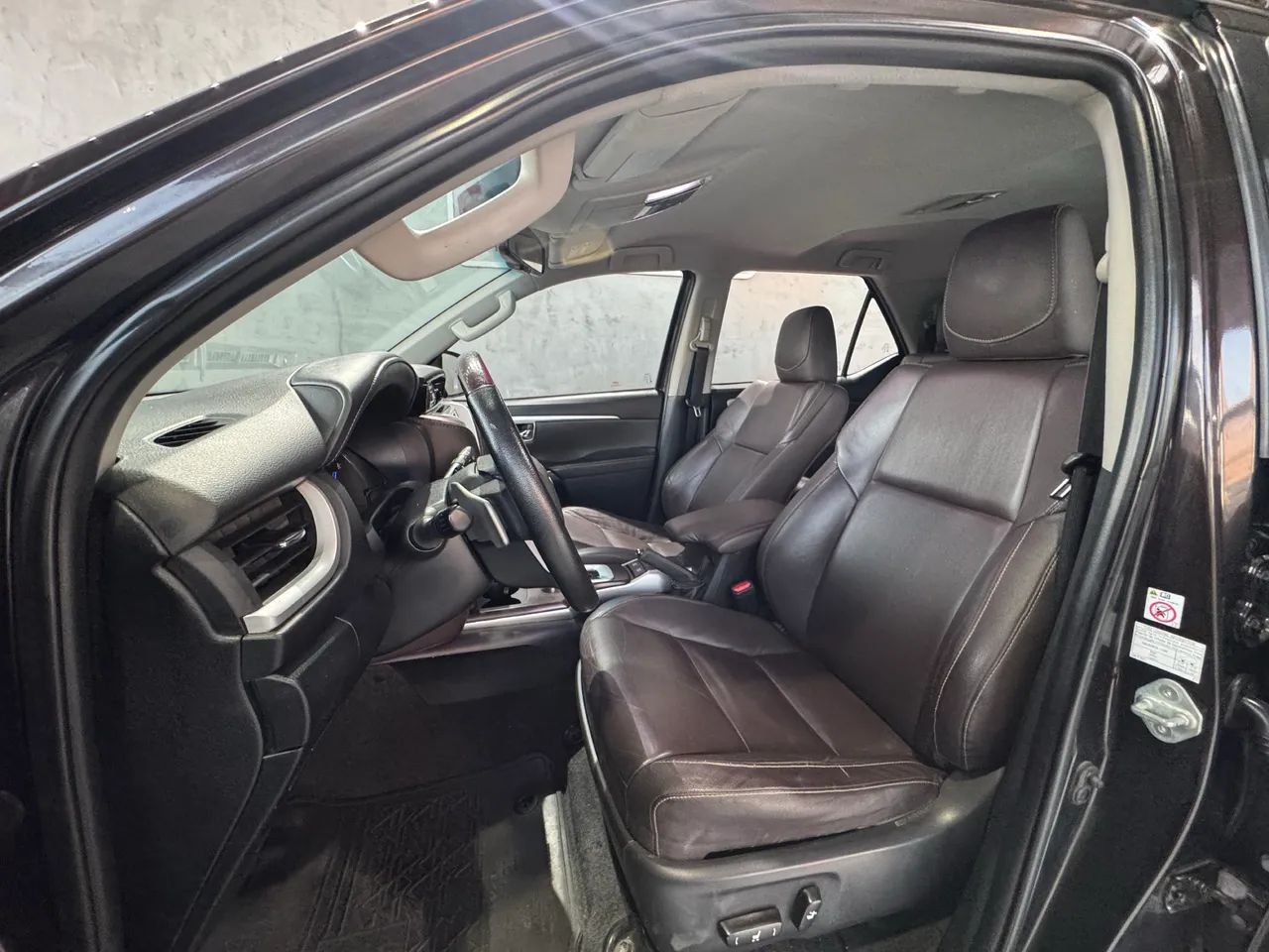 Toyota Hilux SW4 SRX 4X4 2.8 TDI 16V Dies. Aut. 2019 - Foto 10
