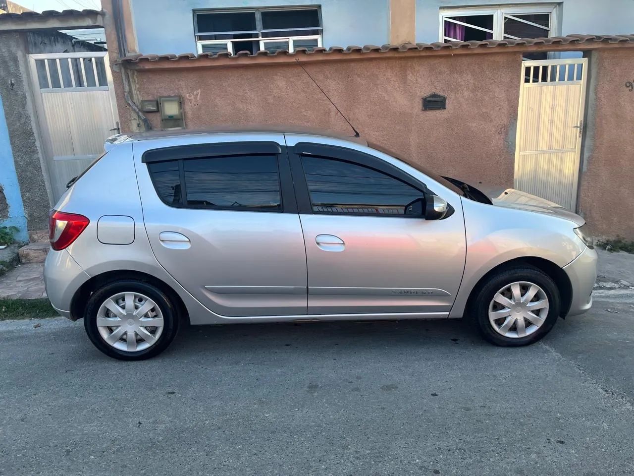 Renault sandero 1.0  - Foto 2