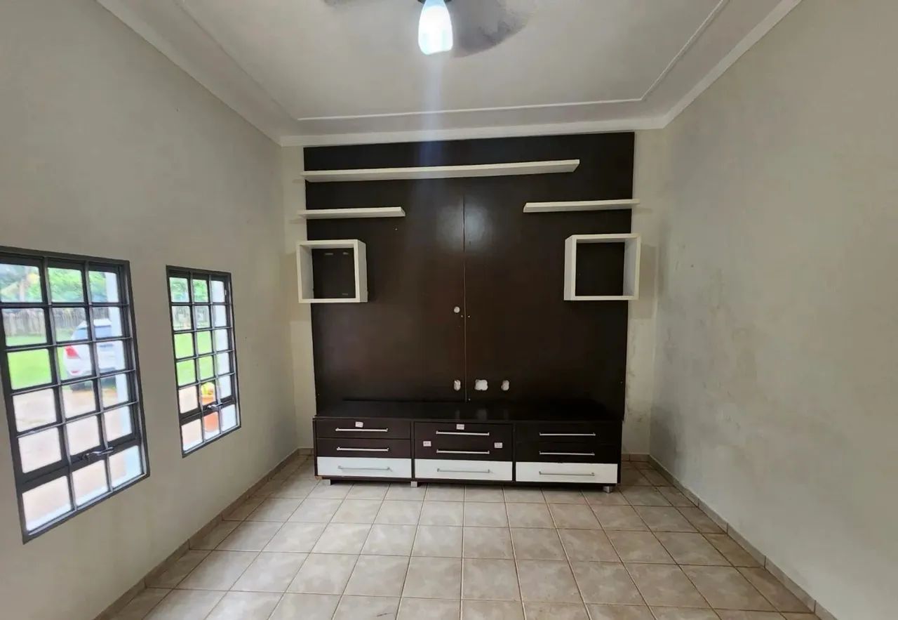 VENDO CHACARA 5.000M2 -RES/COM - JOQUEI CLUBE - R$ 1.350.000 - Foto 2
