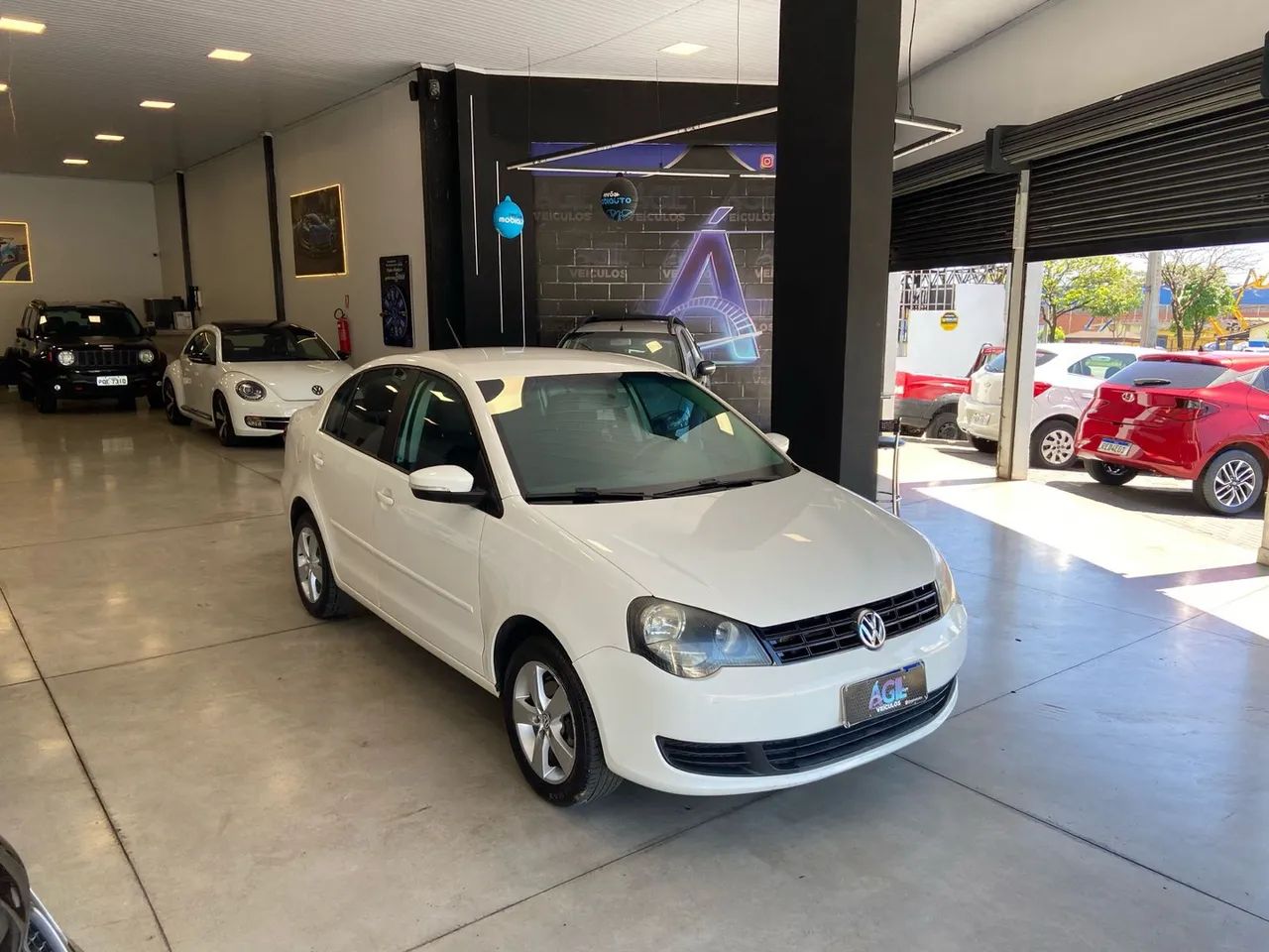 Volkswagen Polo Sed. Comfort. 1.6 Mi Tot. Flex 8V - Foto 4