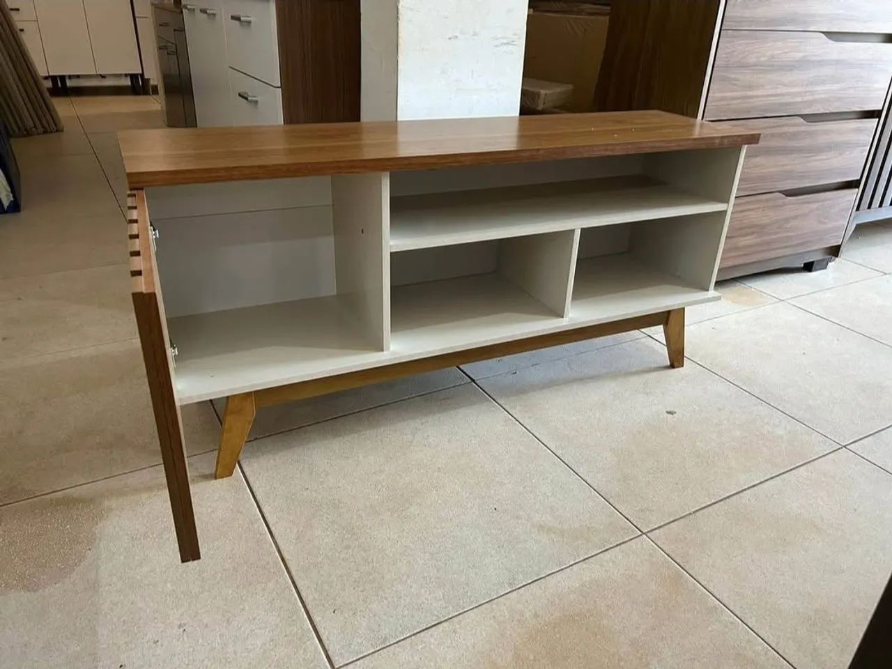 Rack para TV com design moderno64301923627779121