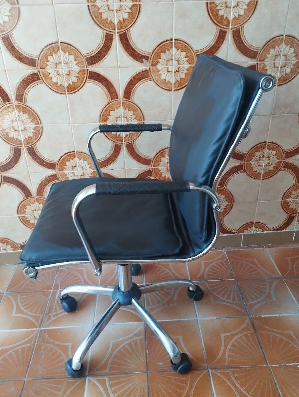 Cadeira de escritório  - Foto 4