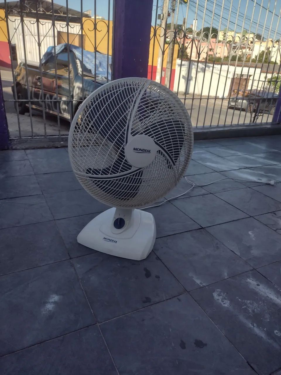 Ventilador de Mesa Mondial funcionando perfeitamente  - Foto 4