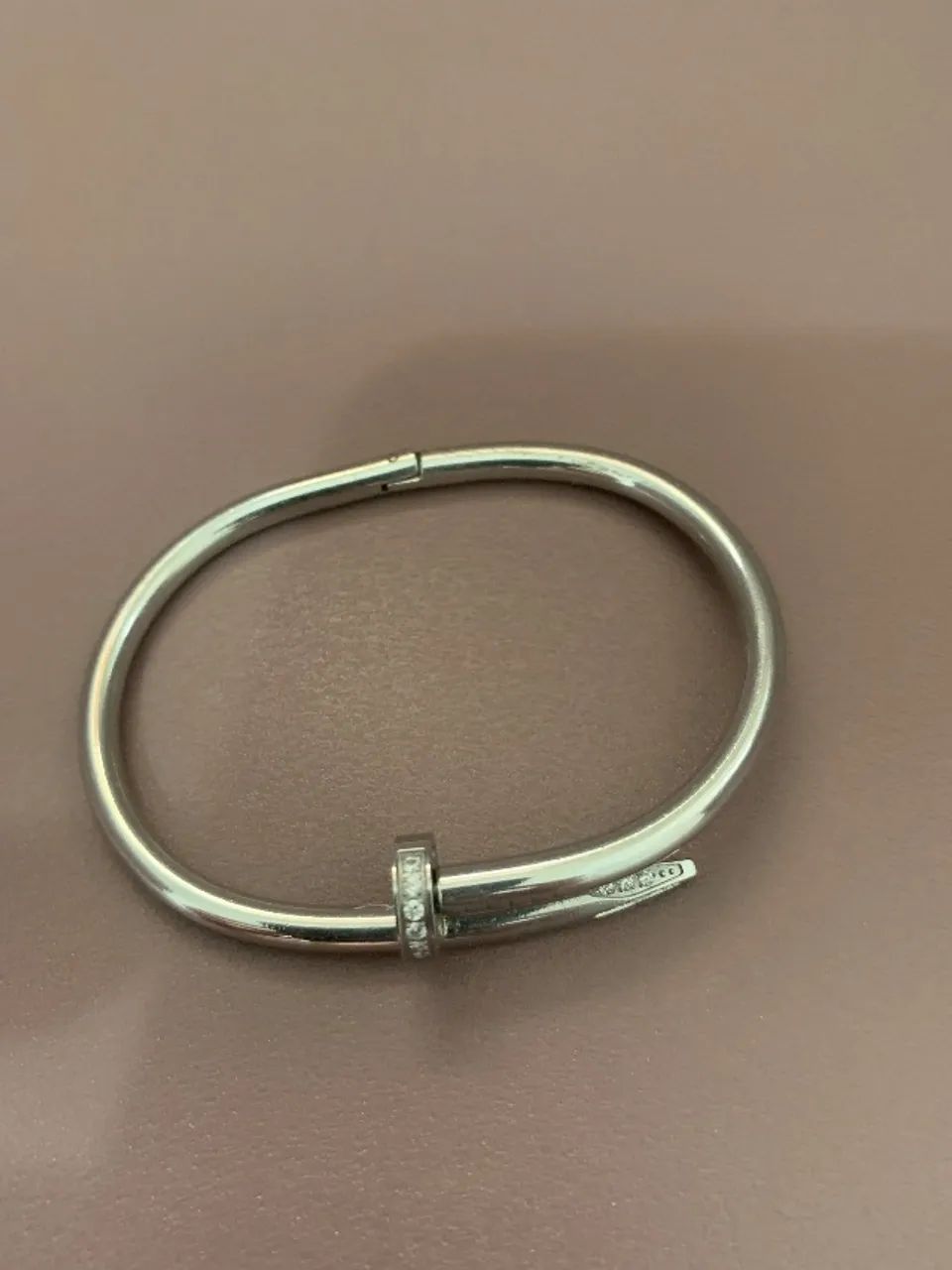 Pulseira em formato de prego  - Foto 3
