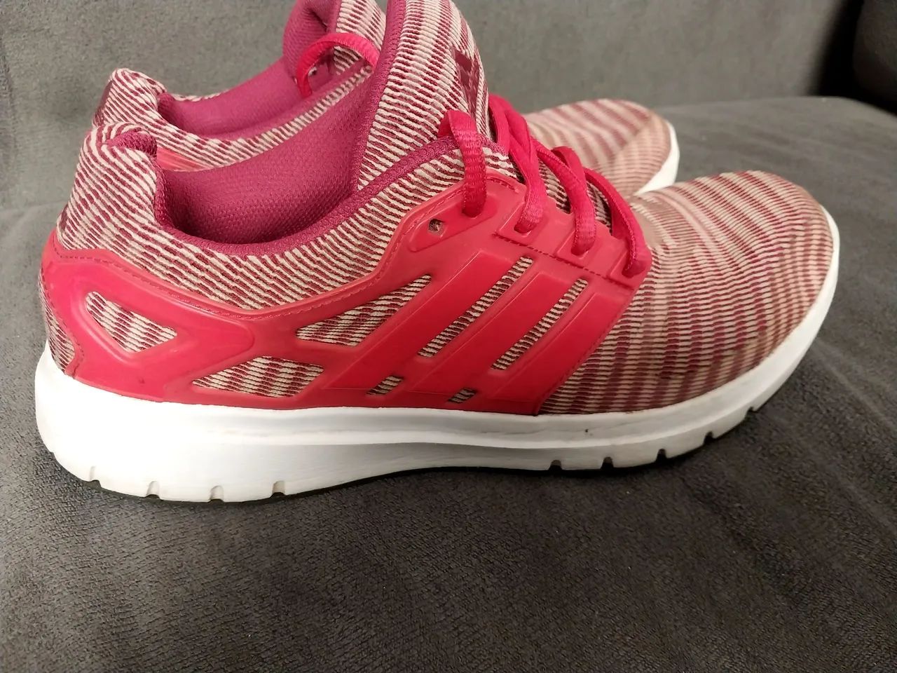 Tênis Adidas Cloudfoam 