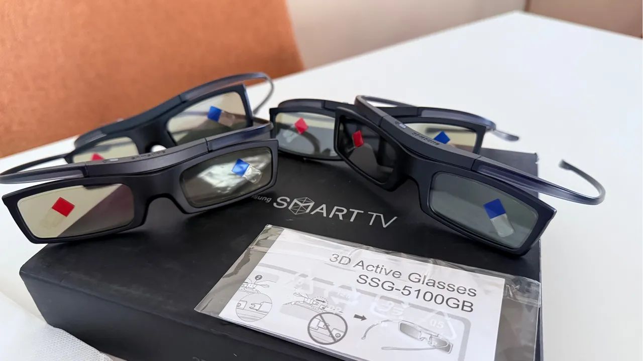 Óculos 3D Ativo Samsung SSG-5100GB - Kit com 4 unidades, lacrados e com bateria - Foto 2