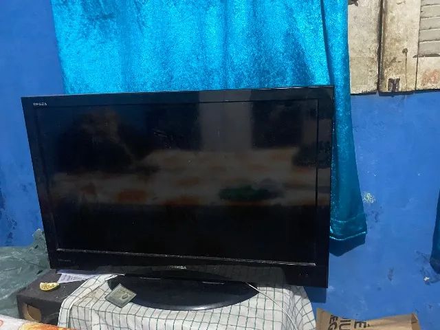 Tv para retirada de peças