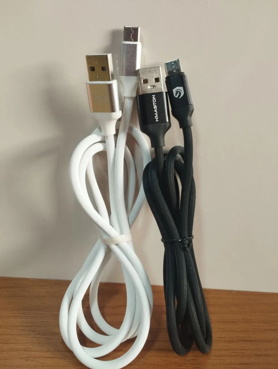 Cabos USB para Celular TIPO-C E V8 