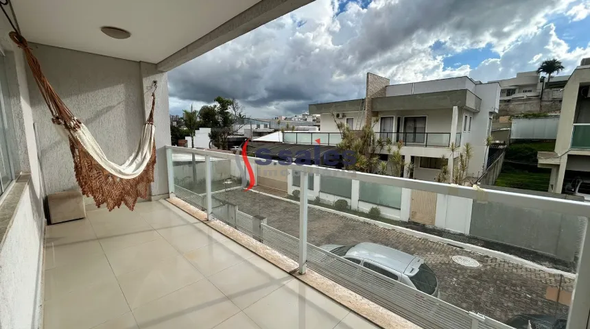 CASA COM 3 SUÍTES COM CLOSET, SALA COM DOIS AMBIENTES, ESCRITÓRIO, ÁREA VERDE - COLÔNIA AG