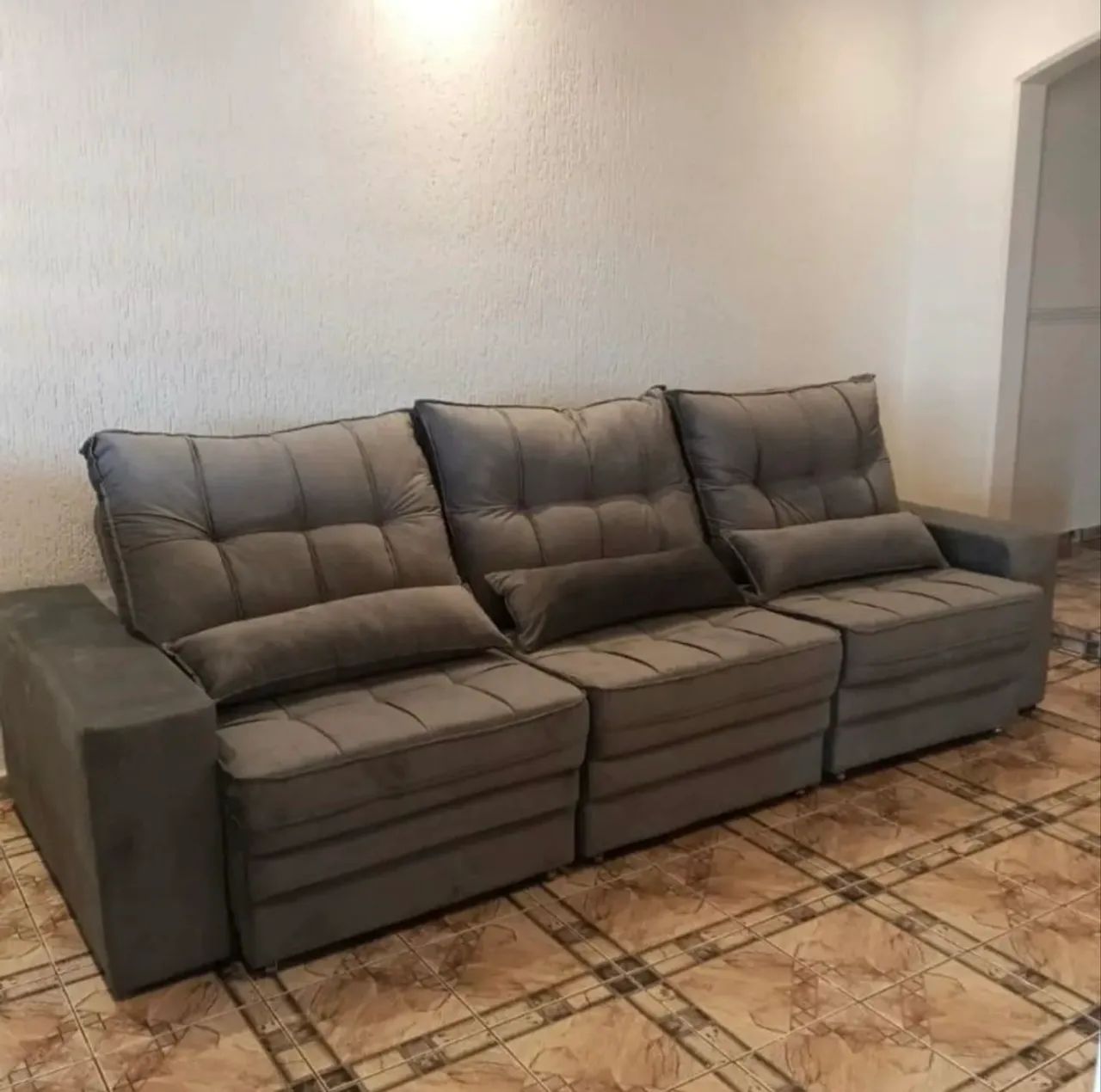 Sofa retratril reclinavel 5 lugares / molas D33