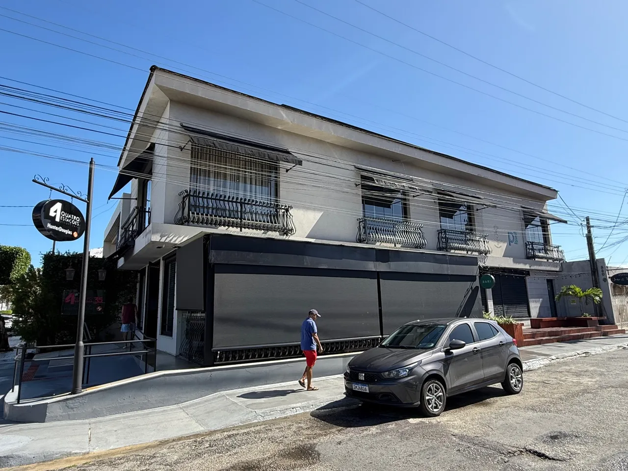 Aluguel de lojas térrea e 1º andar no bairro salgado filho