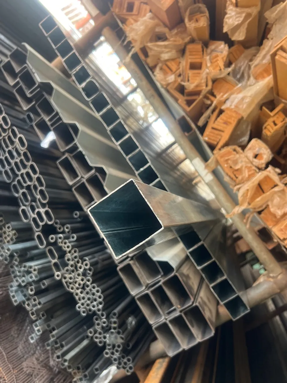 Metalons 60x60 galvanizado na promoção