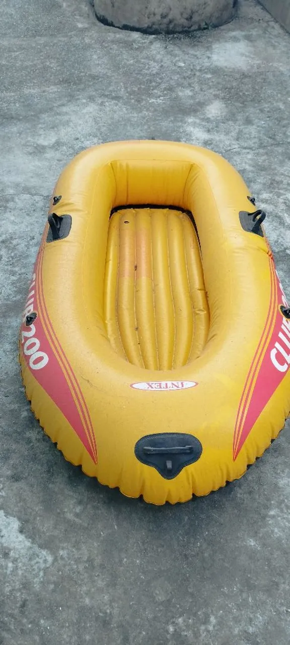 Bote Inflável Intex Club 200