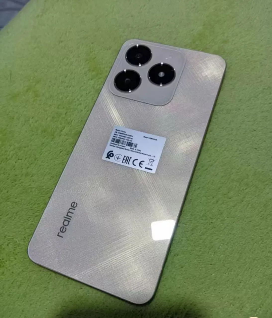 Celular realme C61 8 + 256 Ram - Foto 2