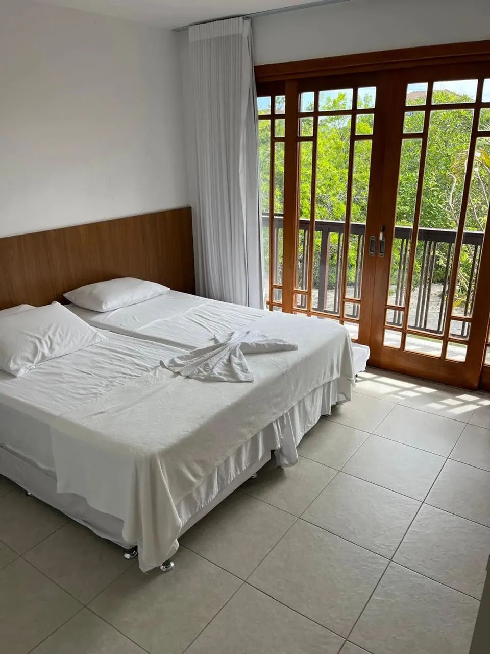 PRAIA DO FORTE  Condomínio Piscinas Naturais  Village das Acácias  2 suítes 115m² - Foto 4