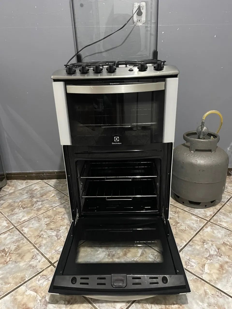 Fogão Electrolux 4 Bocas 2 fornos  - Foto 4