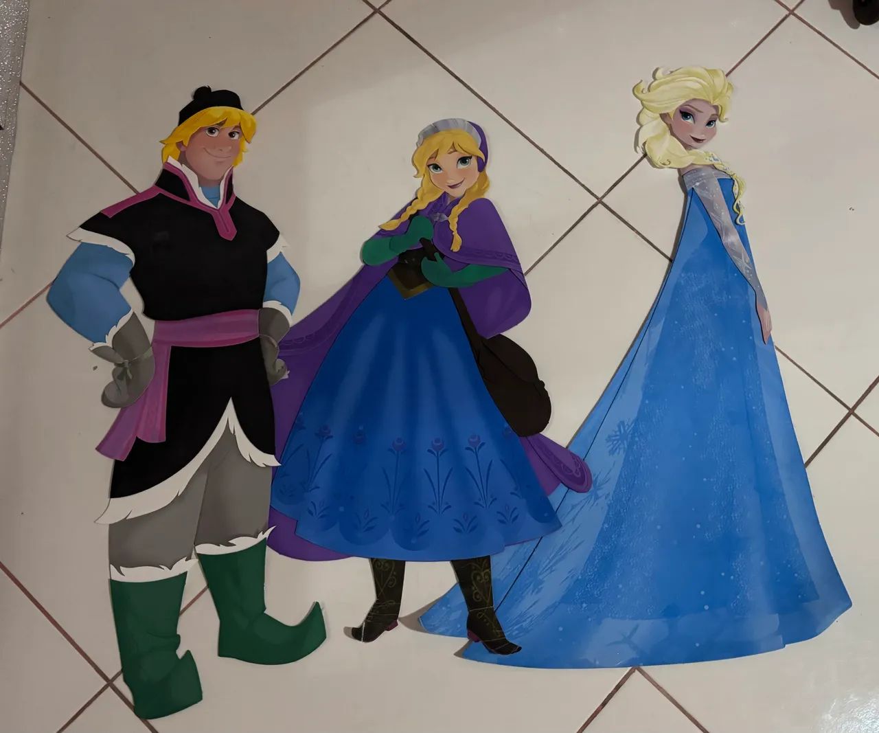 Princesas e príncipes painel (todos)