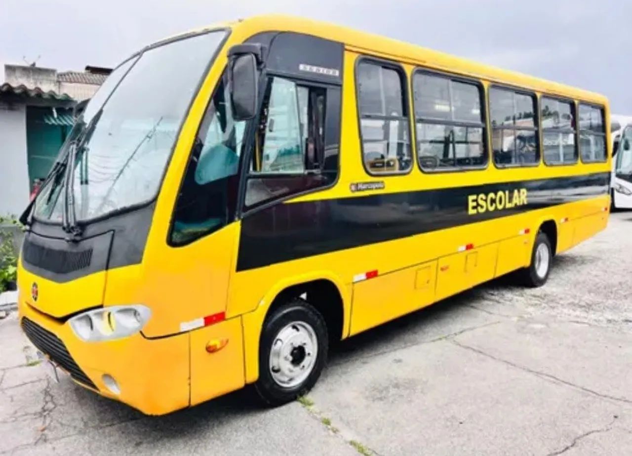 Micro ônibus escolar 