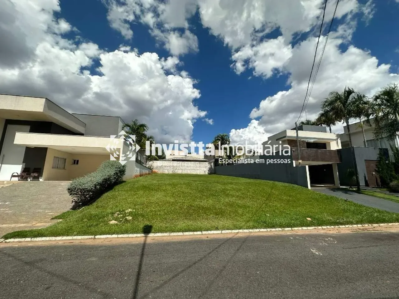 Lote em condomínio à venda, Condomínio do Lago - Goiânia/GO
