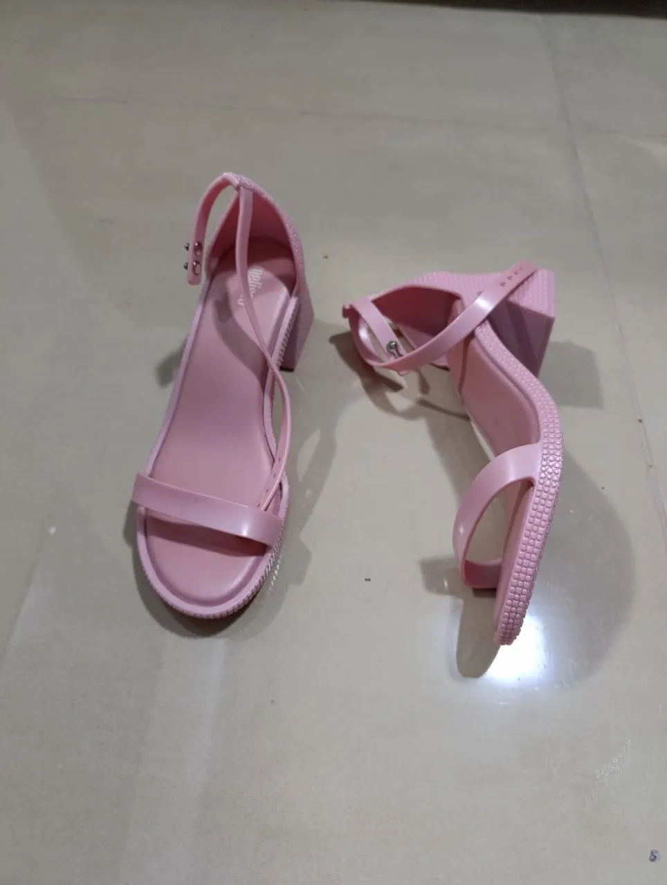 Sandálias Rosa Melissa com Salto Bloco