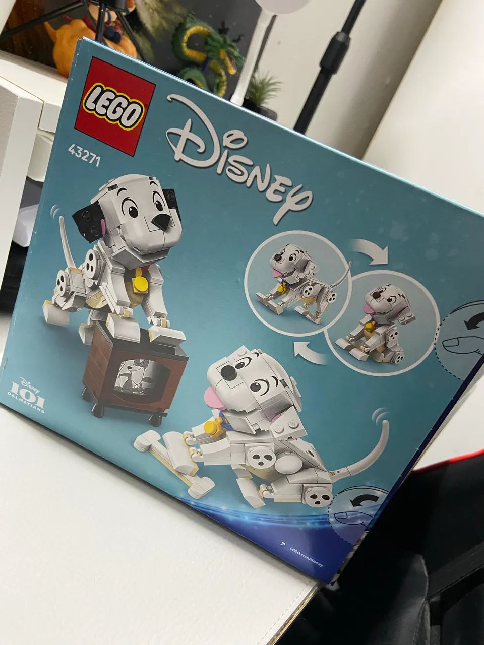 LEGO Disney Classic Filhotes Lucky e Penny de 101 Dálmatas - Foto 2