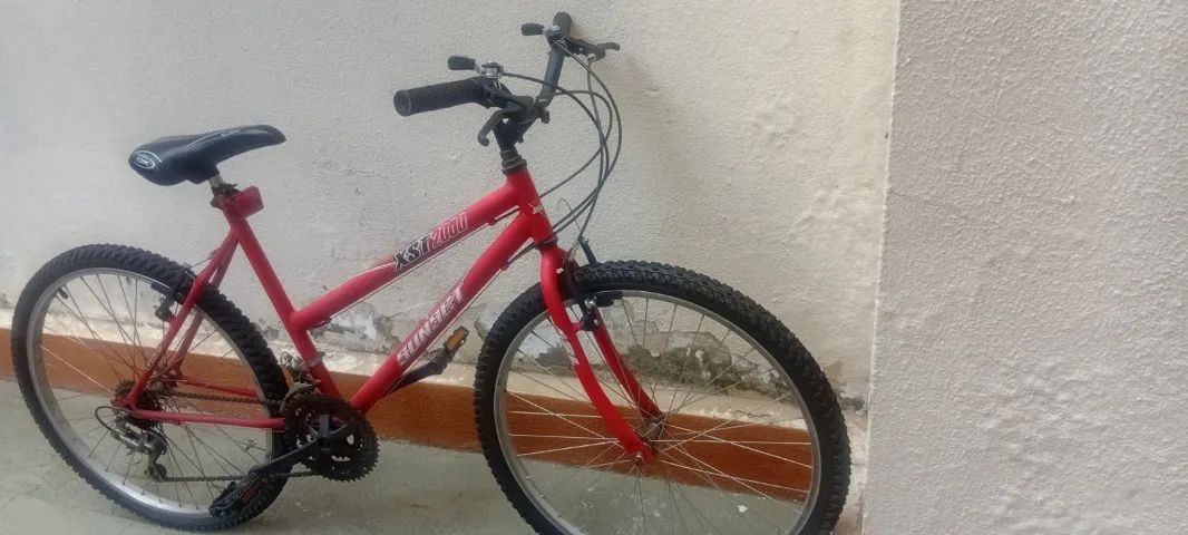 Bicicleta Aro 26 Vermelha Marca Xst 2000 Sunset - Foto 2
