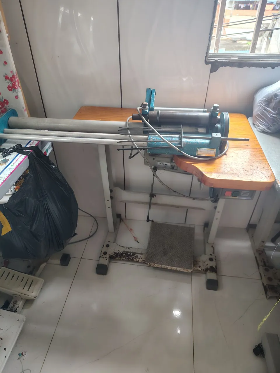 Vendo máquina de corta vies