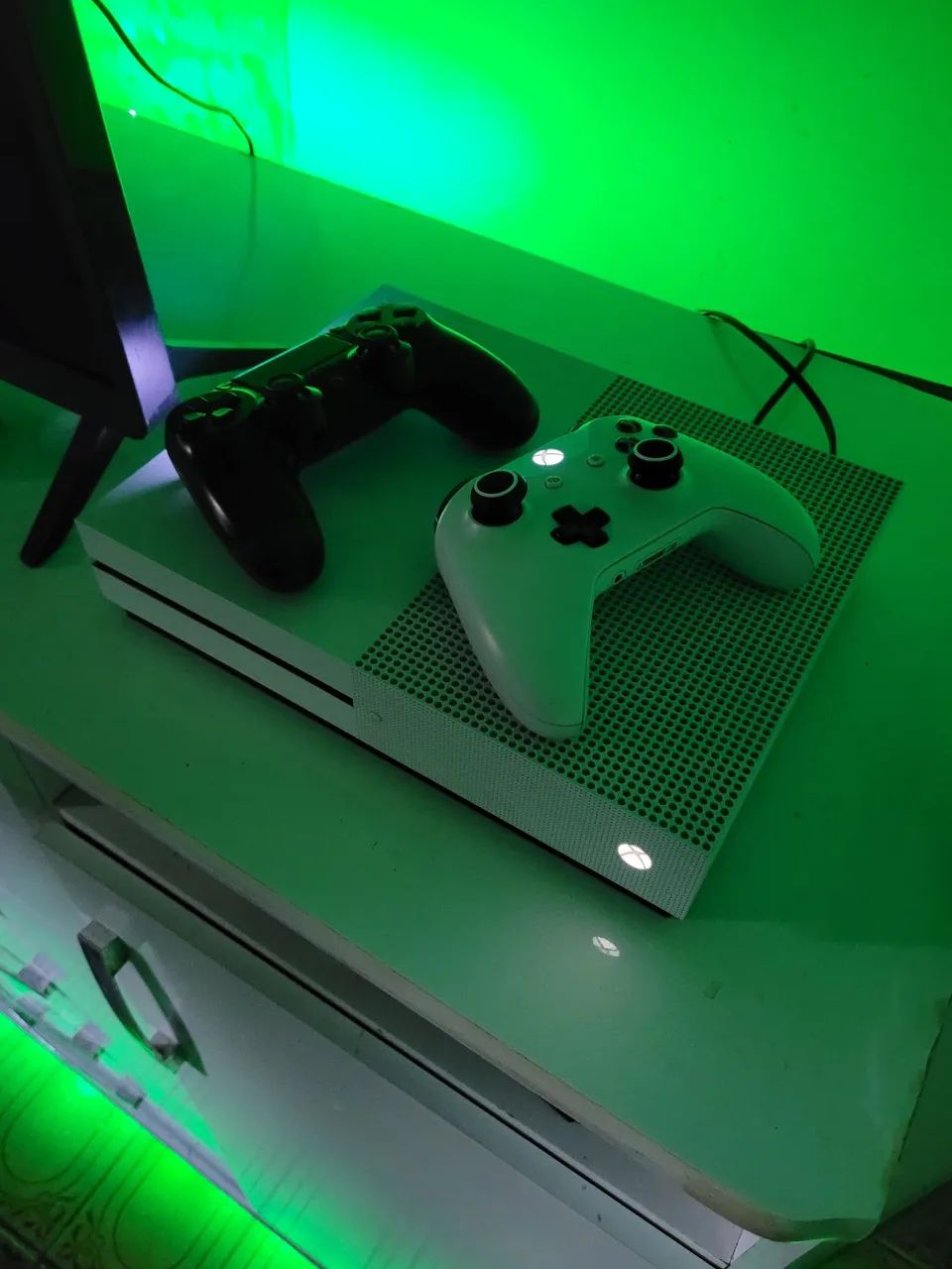 Xbox One S 1 tera - Foto 2