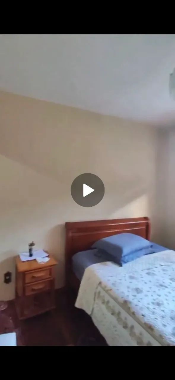 Cama madeira de casal com cabeceira