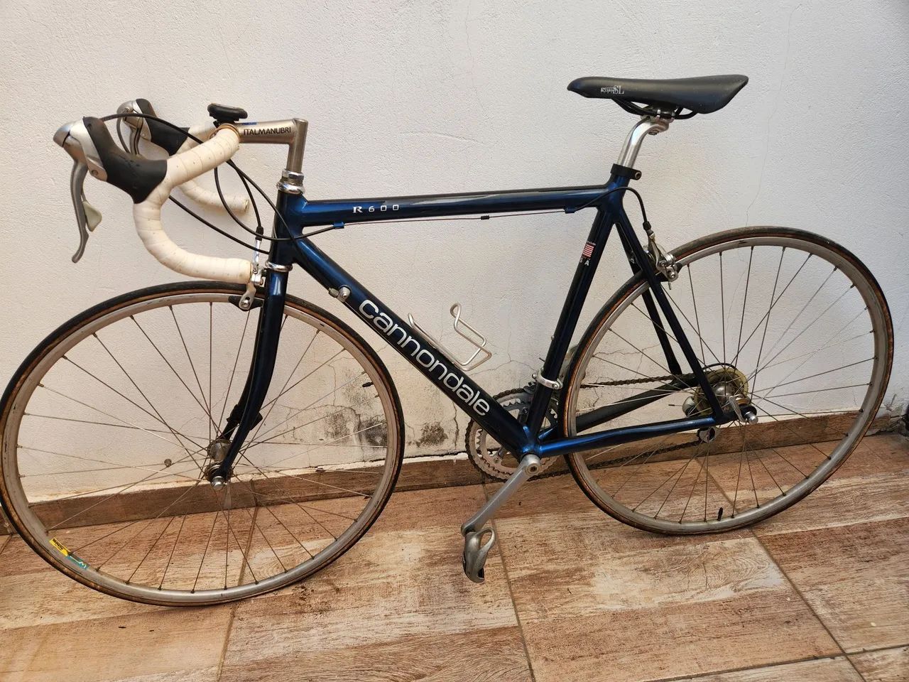 Bicicleta Cannondale R600 - Clássica e Charmosa - Foto 4