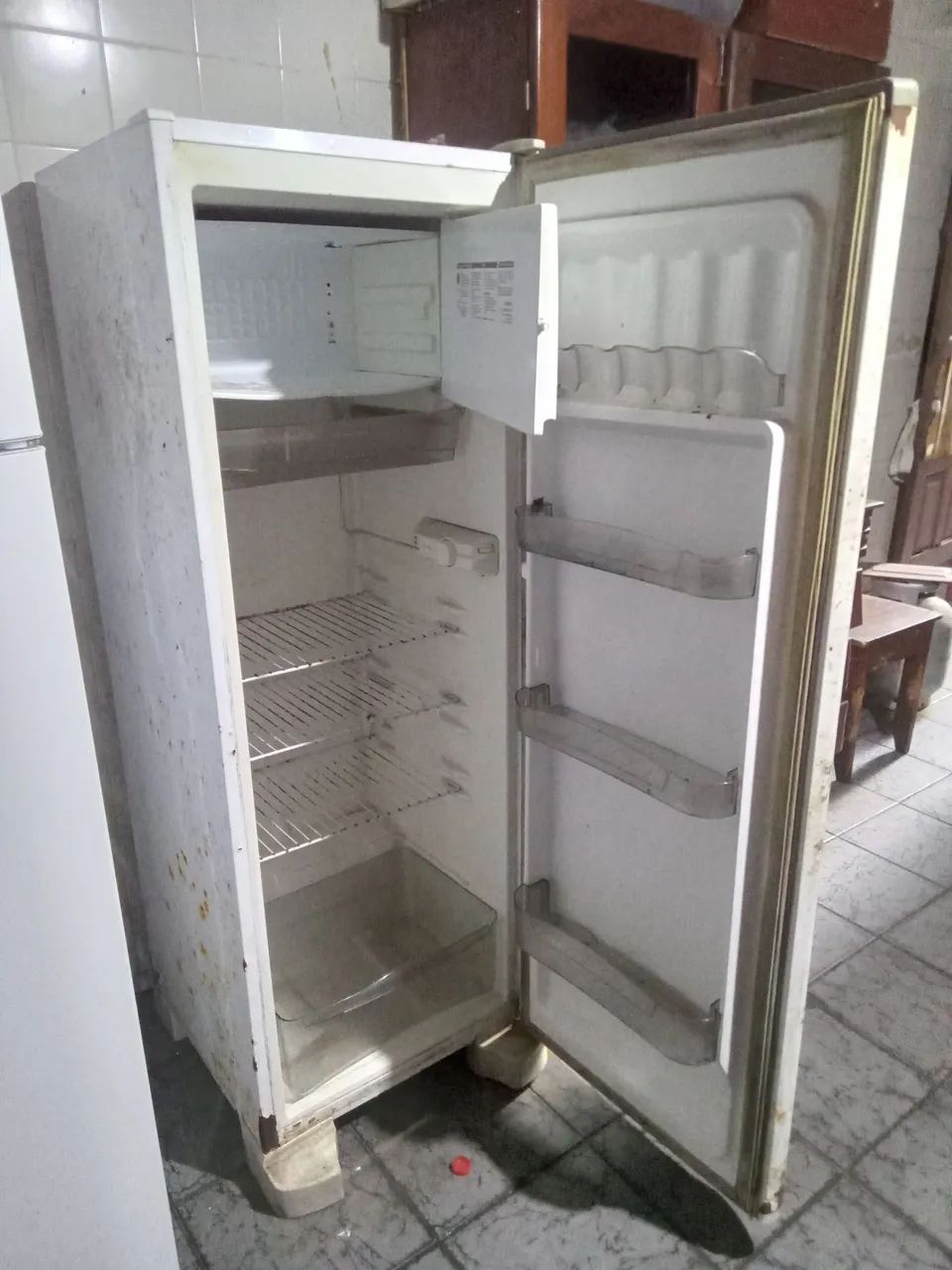 Geladeira a venda 400 