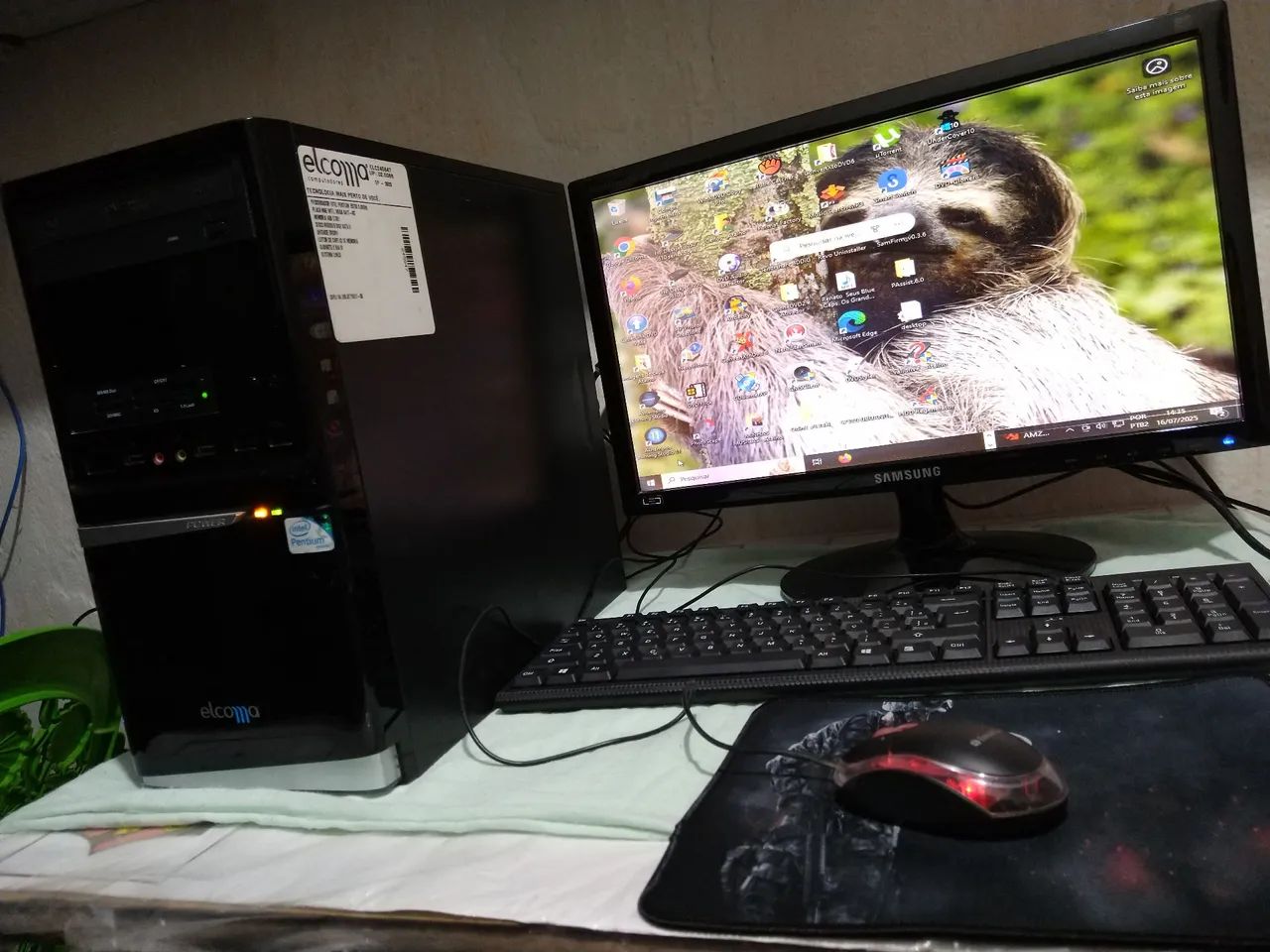 Computador Elcoma  + Monitor Samsung