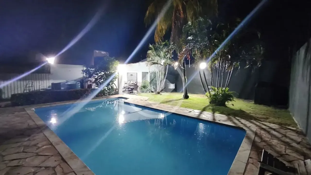 Caso no Centro VG com 518m2 - ACEITA CARRO OU TROCA POR CASA CAMPO GRANDE MS codigo: 12912