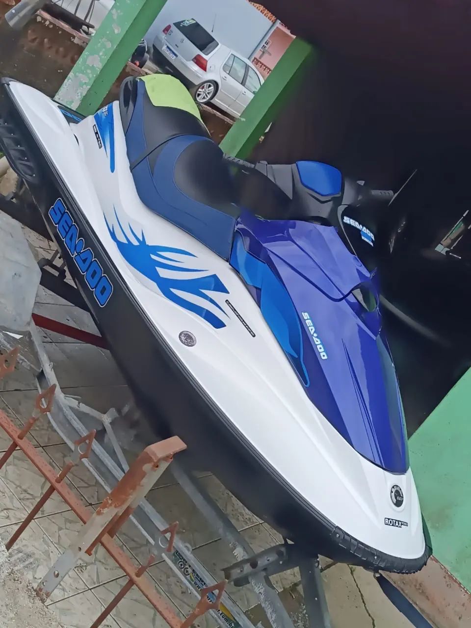 Jet ski seadoo GTI-130 