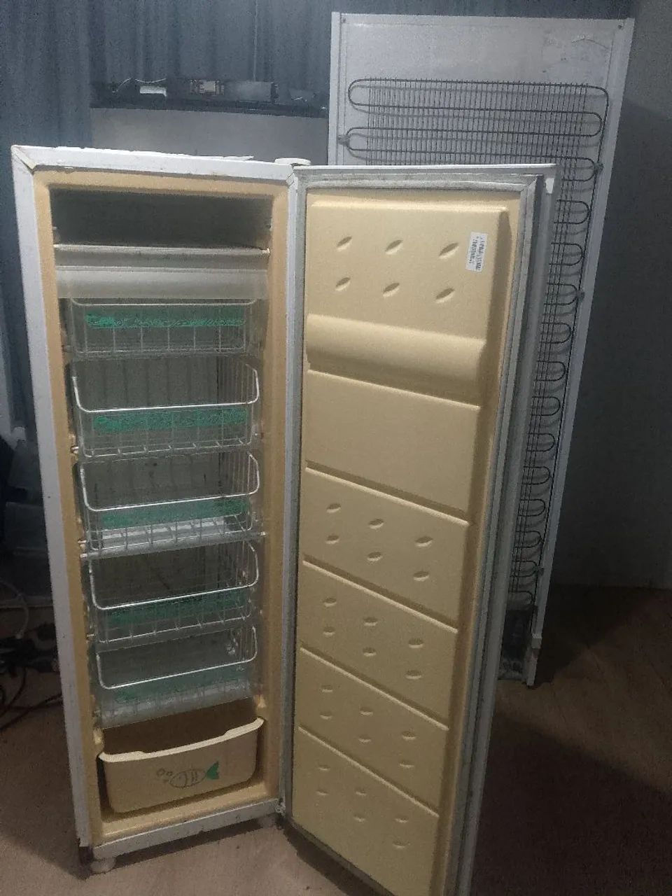 Freezer vertical 7 gavetas  - Foto 3