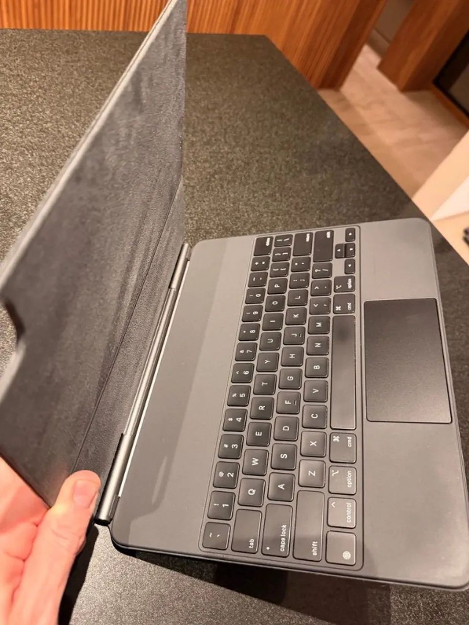 Apple Magic Keyboard Para Ipad Pro 12.9 (Usado) - Foto 4