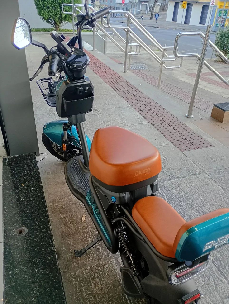 Moto elétrica 