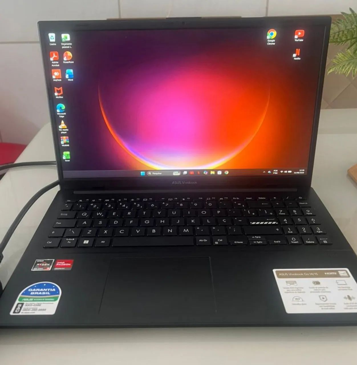 Asus vivobook 
