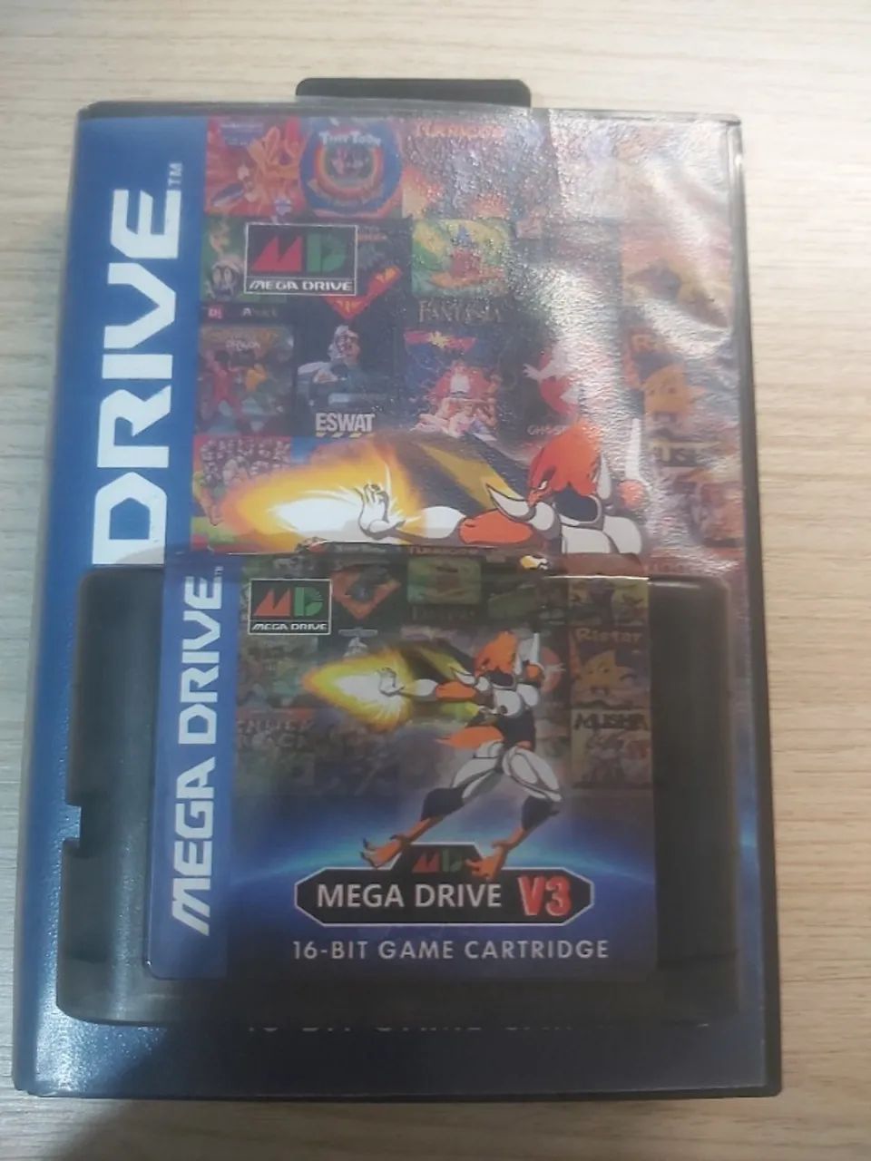 Everdrive Mega Drtive V3 na caixa